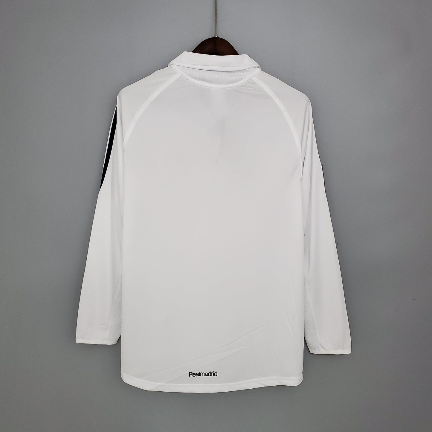 Camisa Real Madrid Titular 05/06 - Versão Retrô Manga Longa