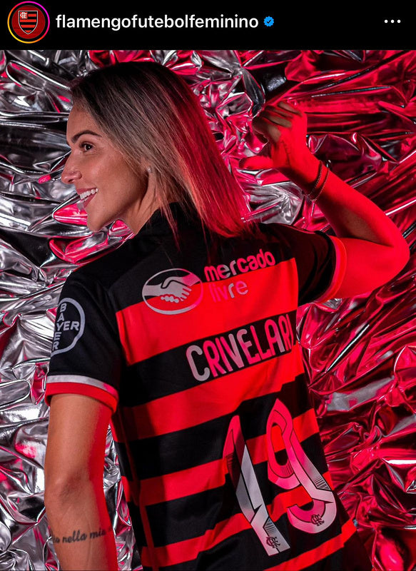 Camisa do Flamengo Feminina I 24/25 com patrocínios