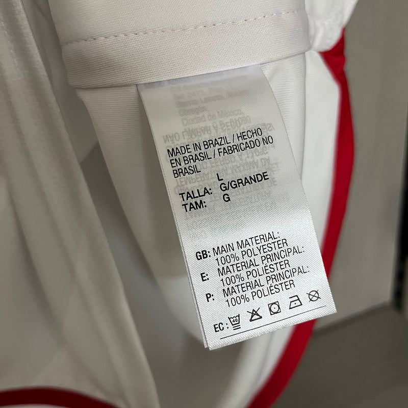 Camisa do Flamengo 24/25 Branca com Patch de campeão Copa do Brasil + Chaveiro Brinde