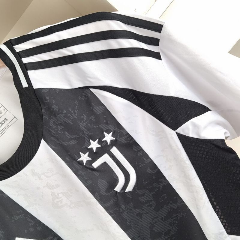 Camisa Juventus I - 24/25
