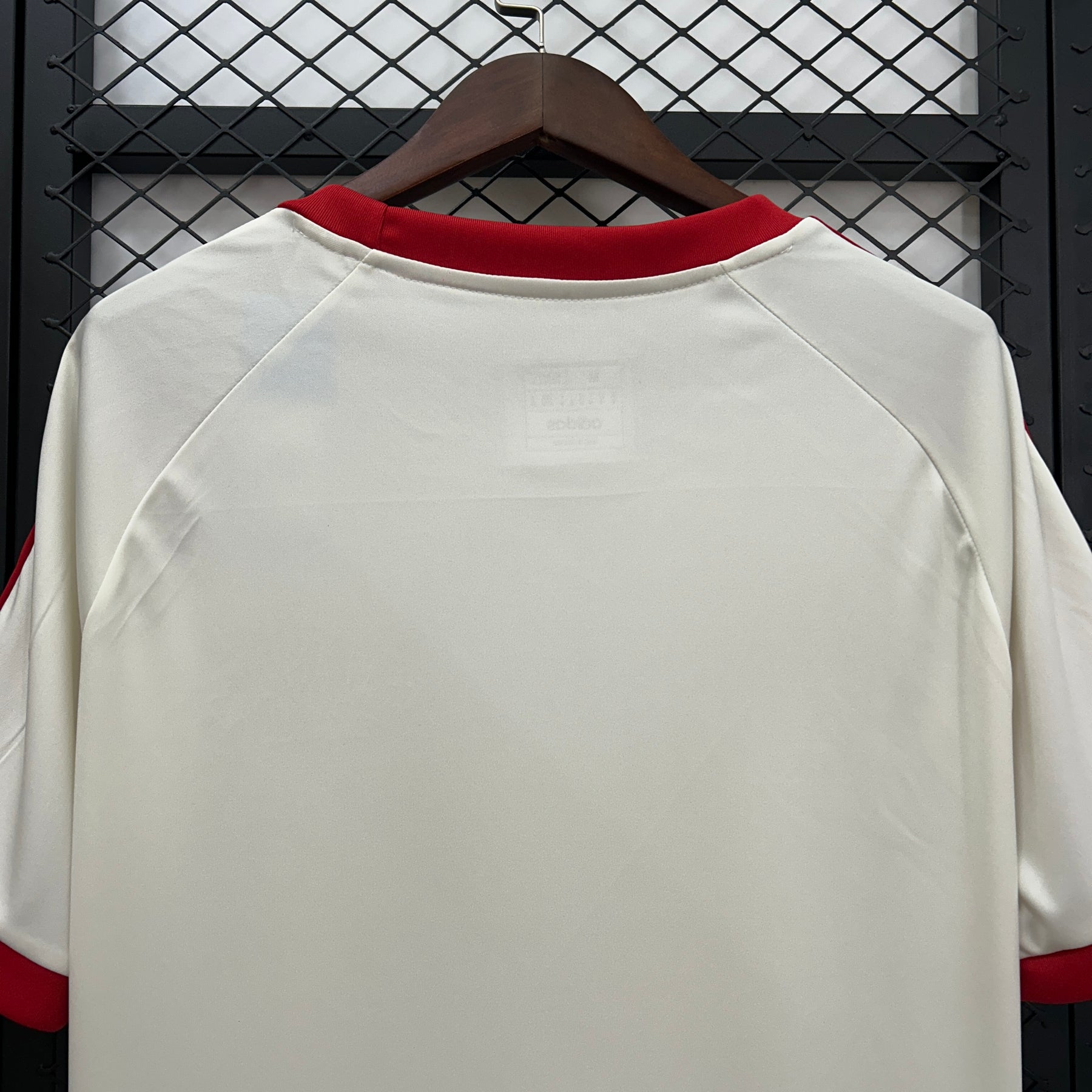 Camisa do Flamengo comemorativa 81 Branca