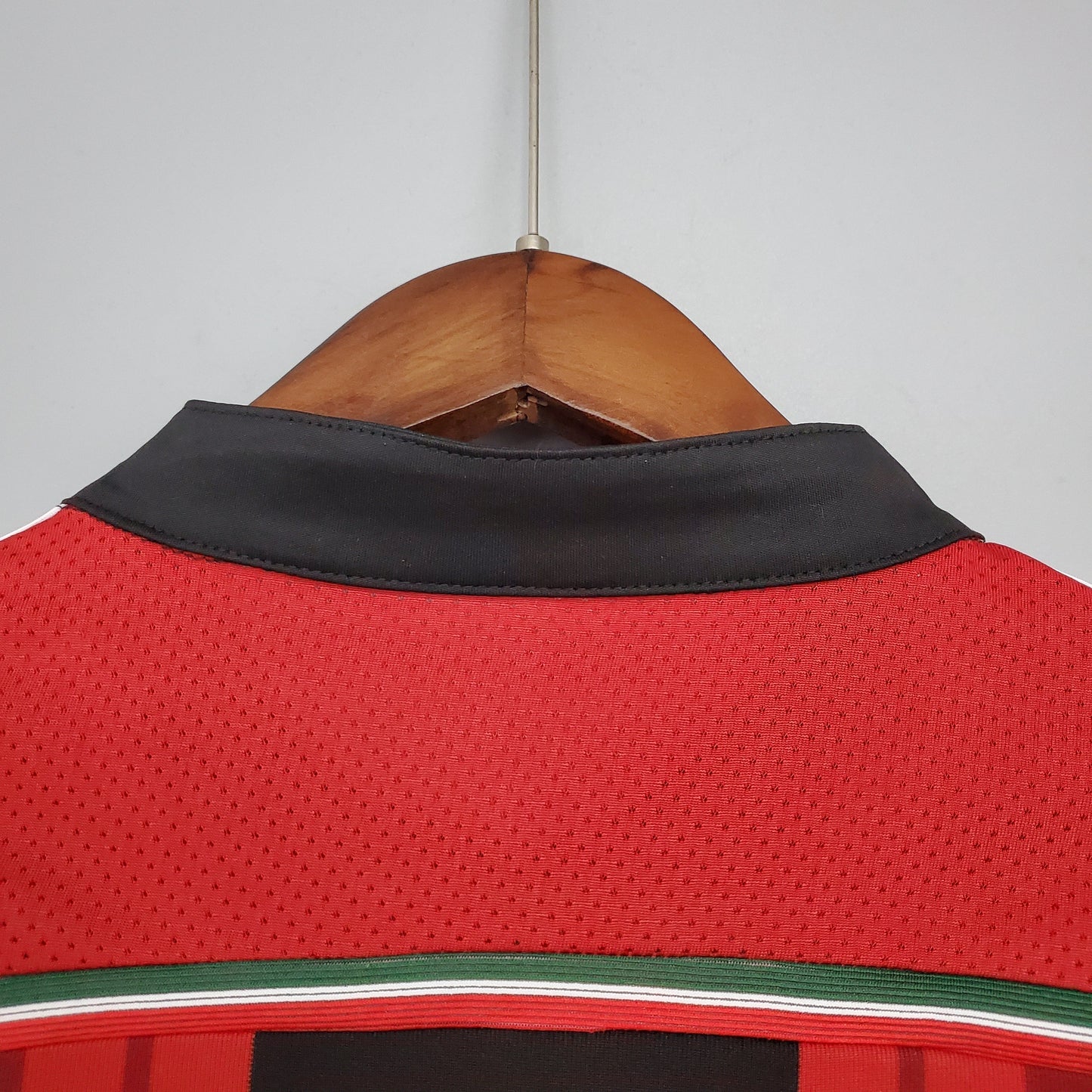 Camisa Milan Titular 14/15 - Versão Retrô