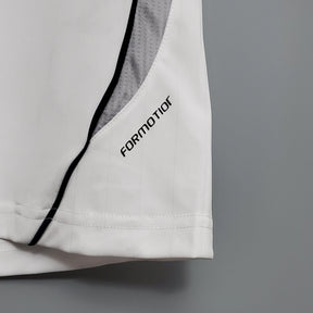 Camisa Retrô Real Madrid 2006/07 Home