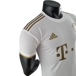 Camisa Bayern de Munique II 22/23 - Branca - Adidas - Masculino Jogador